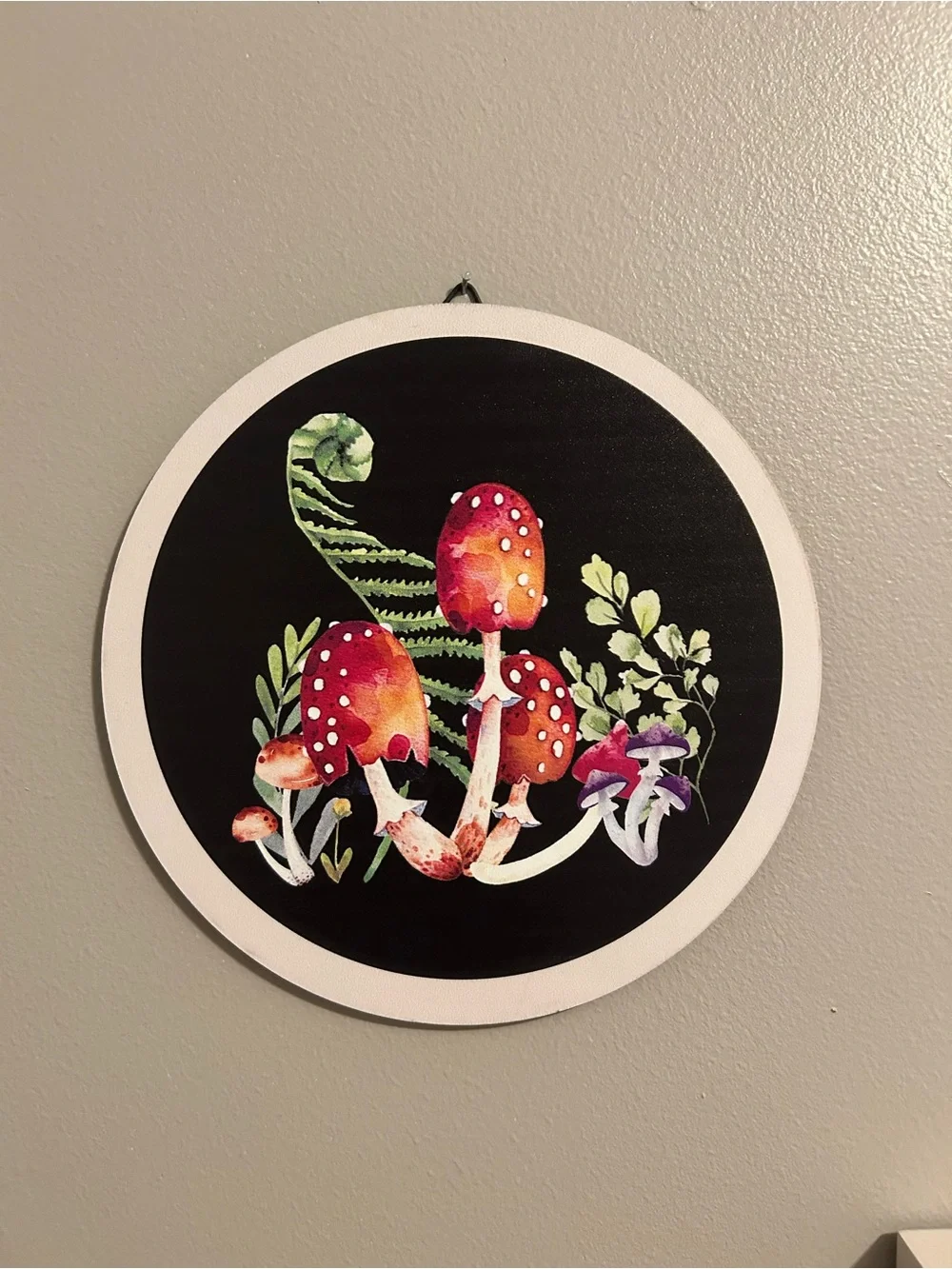 CIRCLE MUSHROOM WALL ART
